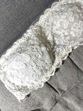 No Boundaries Strapless Bra Padded Lace Cups Size L Off White Large Underwire